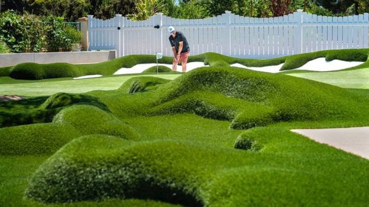 Sân golf tại gia với thảm cỏ nhân tạo - Thú vui của những người nổi tiếng